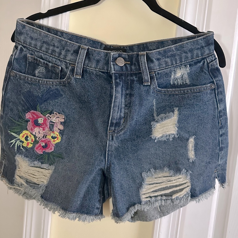 Buffalo David Bitton shorts. Size 28 waist. Distressed denim. Like new condition